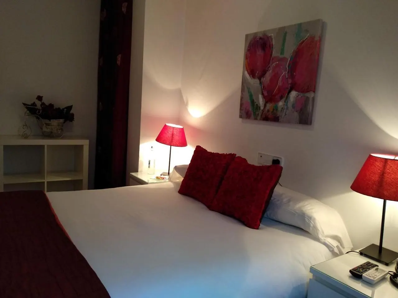 Noches De Triana Guest House Seville